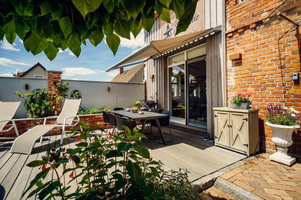 Alte Schmiede Mit Sauna, Pool Und Whirpool Im Aussenbereich Schoenstes Ferienhaus Der Lausitz Elsterheide Exterior photo